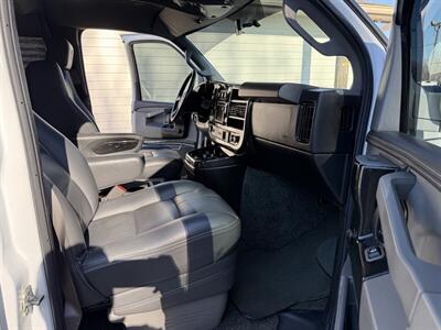 2017 GMC Savana 2500   - Photo 35 - Nashville, TN 37210