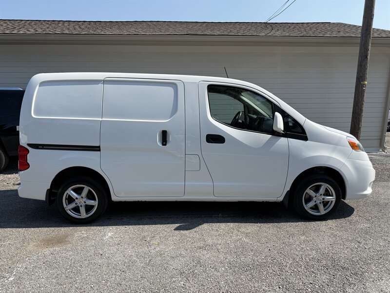 2020 Nissan NV200 S - Photo 1 - Nashville, TN 37210