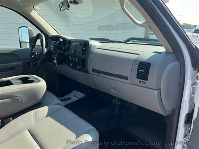 2013 Chevrolet Silverado 2500HD Work Truck   - Photo 18 - Nashville, TN 37210