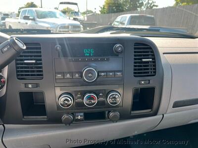 2013 Chevrolet Silverado 2500HD Work Truck   - Photo 12 - Nashville, TN 37210