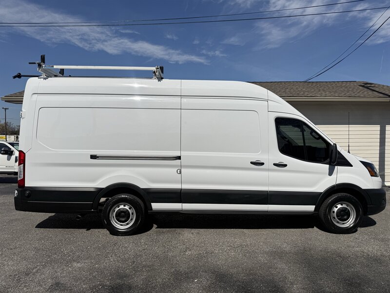 2024 Ford Transit 250  EXTENDED LENGTH HIGH TOP - Photo 1 - Nashville, TN 37210