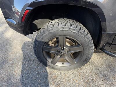 2022 Land Rover Defender 90 X-Dynamic SE   - Photo 10 - Nashville, TN 37210