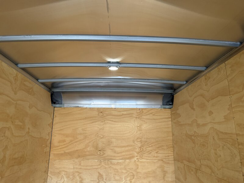 2024 Isuzu NPR HD - Photo 34 - Nashville, TN 37210