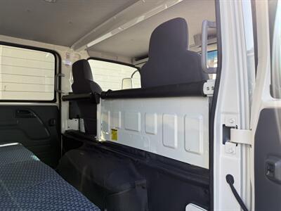 2024 Isuzu NPR HD - Photo 10 - Nashville, TN 37210
