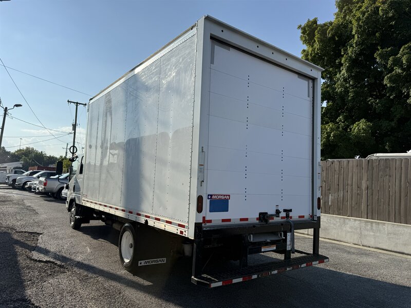 2024 Isuzu NPR HD - Photo 32 - Nashville, TN 37210