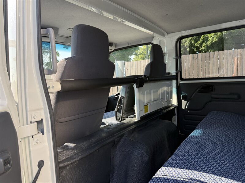 2024 Isuzu NPR HD - Photo 29 - Nashville, TN 37210