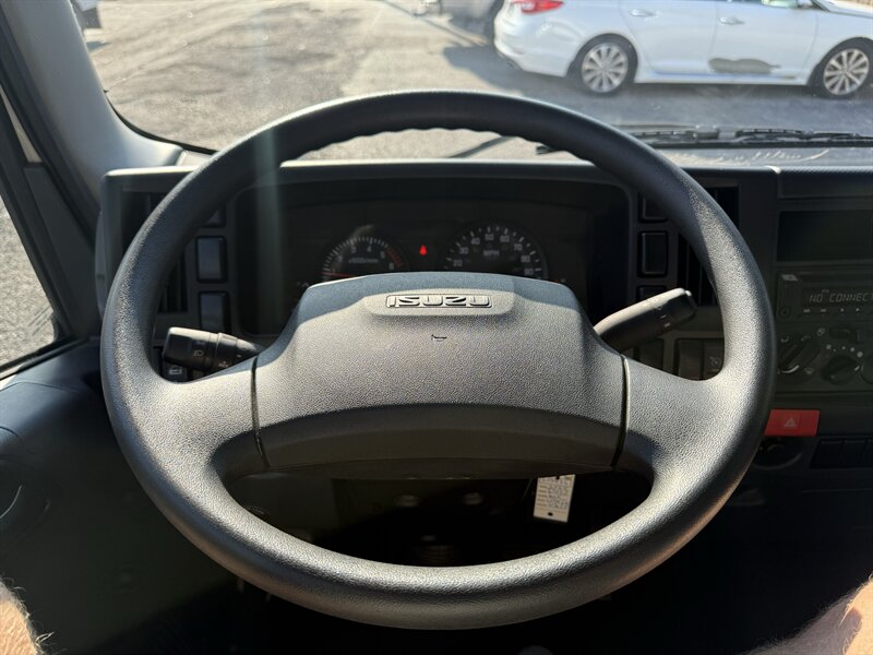 2024 Isuzu NPR HD - Photo 17 - Nashville, TN 37210