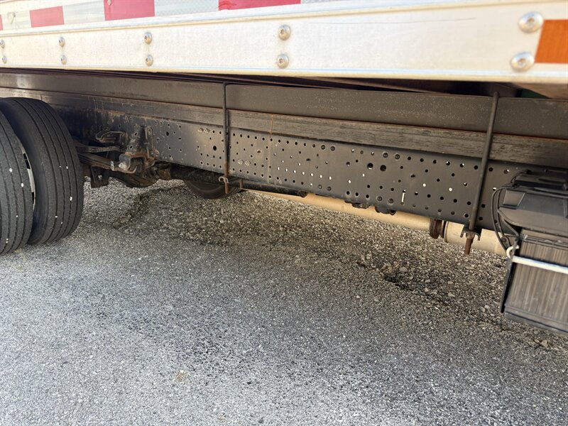 2024 Isuzu NPR HD - Photo 3 - Nashville, TN 37210