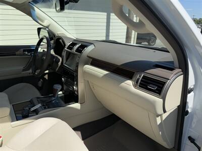 2018 Lexus GX 460   - Photo 30 - Nashville, TN 37210