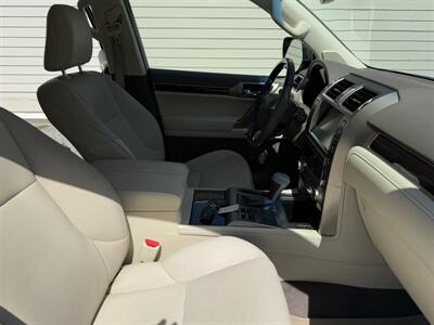 2018 Lexus GX 460   - Photo 31 - Nashville, TN 37210