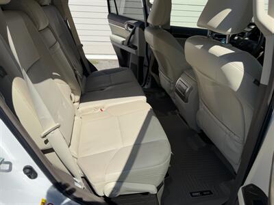 2018 Lexus GX 460   - Photo 25 - Nashville, TN 37210
