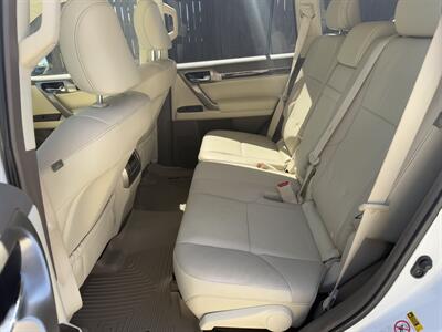 2018 Lexus GX 460   - Photo 16 - Nashville, TN 37210