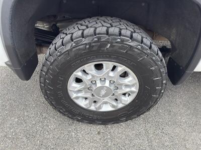 2020 Chevrolet Silverado 2500HD LTZ   - Photo 10 - Nashville, TN 37210