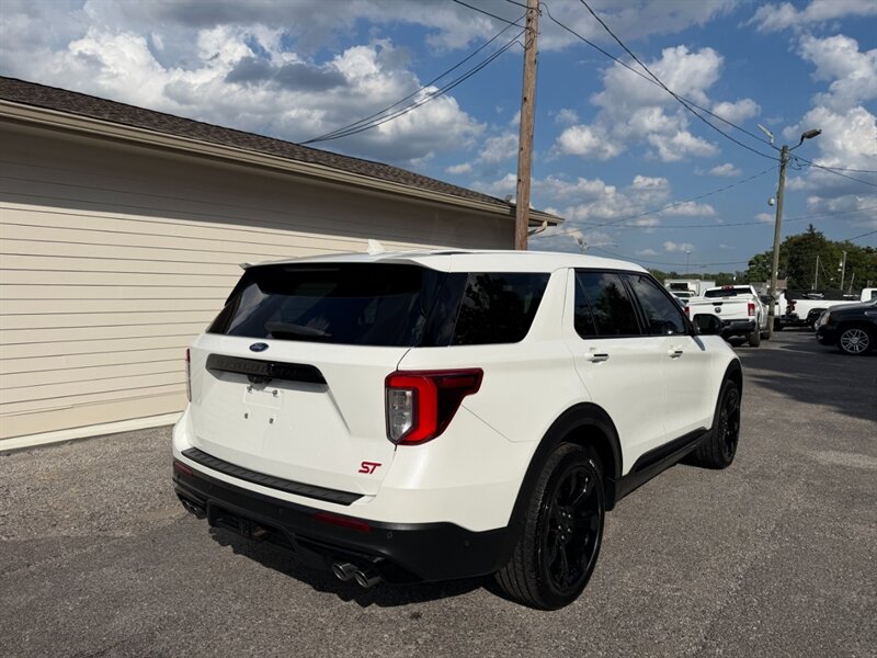 2021 Ford Explorer ST - Photo 11 - Nashville, TN 37210