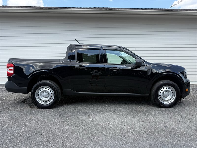 2026 Ford Maverick XL   - Photo 1 - Nashville, TN 37210