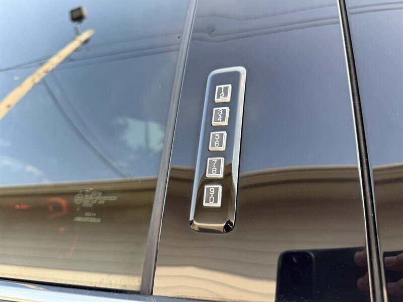 2020 Ford F-250 Super Duty Platinum - Photo 18 - Nashville, TN 37210