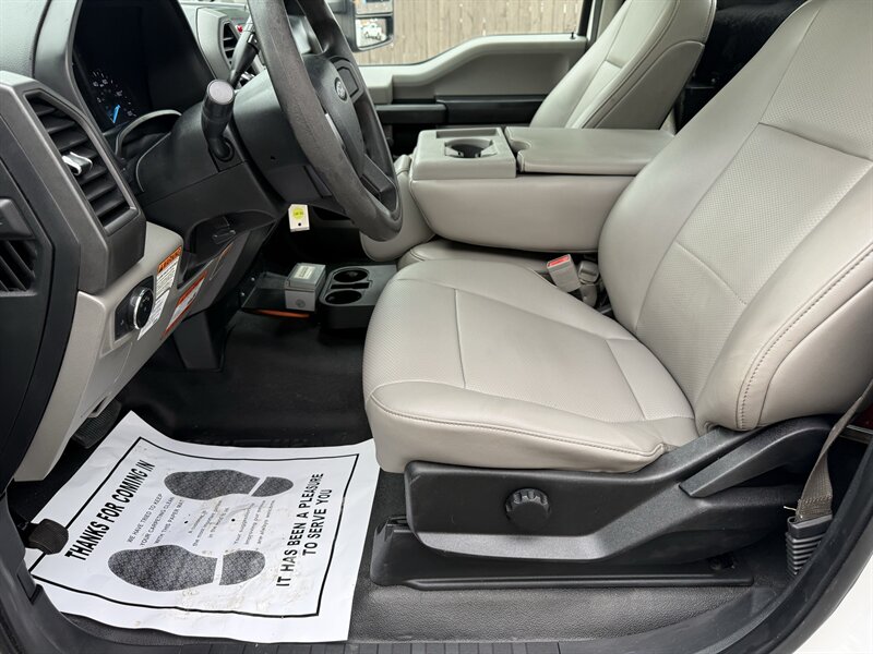 2019 Ford F-450 Super Duty XL ALTEC BUCKET TRUCK - Photo 55 - Nashville, TN 37210