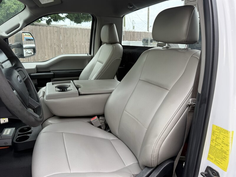 2019 Ford F-450 Super Duty XL ALTEC BUCKET TRUCK - Photo 54 - Nashville, TN 37210