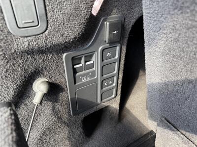2023 Land Rover Discovery P360 S R-Dynamic   - Photo 35 - Nashville, TN 37210