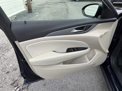 2019 Buick Regal Sportback Preferred   - Photo 14 - Nashville, TN 37210