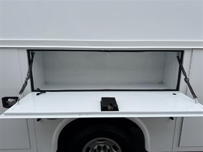 2023 GMC Savana 3500   - Photo 29 - Nashville, TN 37210