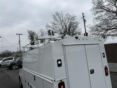 2023 GMC Savana 3500   - Photo 21 - Nashville, TN 37210