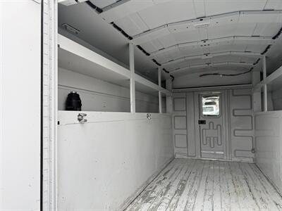 2023 GMC Savana 3500   - Photo 5 - Nashville, TN 37210