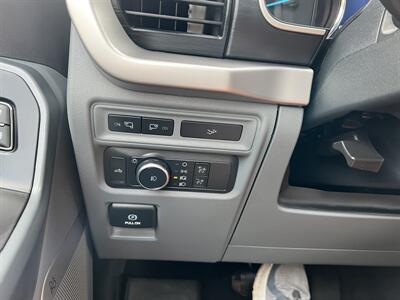 2022 Ford F-150 XLT   - Photo 11 - Nashville, TN 37210