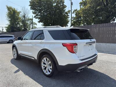 2022 Ford Explorer Platinum   - Photo 6 - Nashville, TN 37210