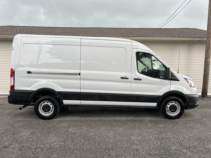 2023 Ford Transit 250 - Photo 1 - Nashville, TN 37210