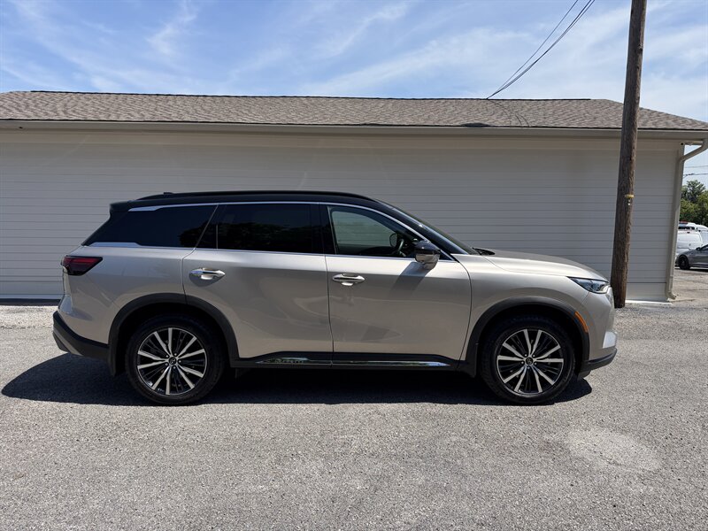 2023 INFINITI QX60 AUTOGRAPH's photo