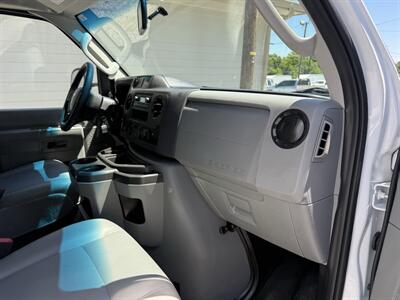 2025 Ford E-450 SD   - Photo 5 - Nashville, TN 37210