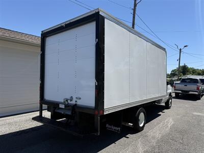 2025 Ford E-450 SD   - Photo 2 - Nashville, TN 37210