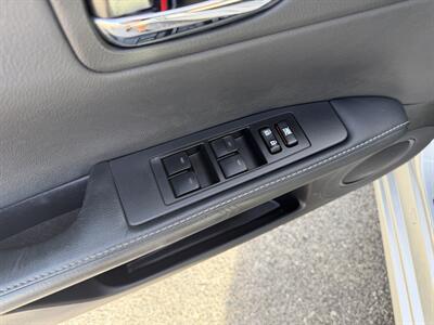 2014 Lexus ES 350   - Photo 15 - Nashville, TN 37210