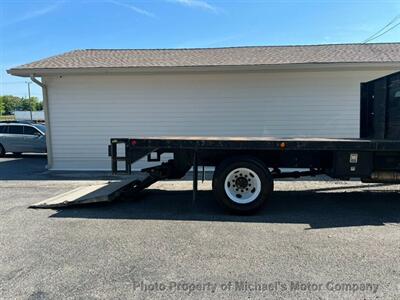 2004 Ford F-650   - Photo 2 - Nashville, TN 37210