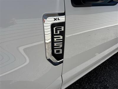 2021 Ford F-250 Super Duty XL   - Photo 9 - Nashville, TN 37210