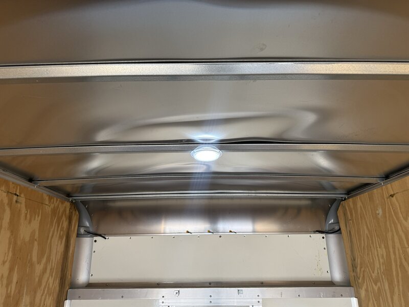 2023 Ford E-350 SD - Photo 15 - Nashville, TN 37210