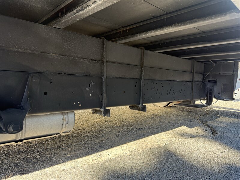 2023 Ford E-350 SD - Photo 5 - Nashville, TN 37210