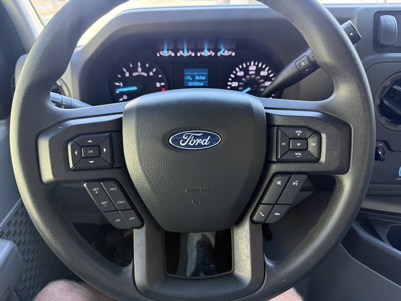 2023 Ford E-350 SD - Photo 21 - Nashville, TN 37210