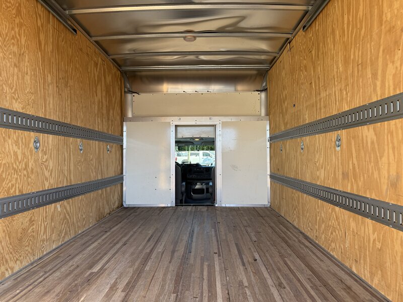 2023 Ford E-350 SD - Photo 38 - Nashville, TN 37210