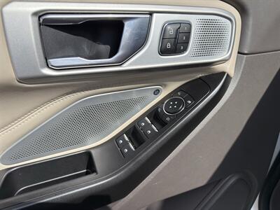2020 Ford Explorer Platinum   - Photo 15 - Nashville, TN 37210