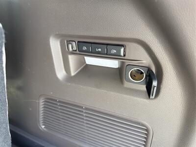 2020 Ford Explorer Platinum   - Photo 25 - Nashville, TN 37210