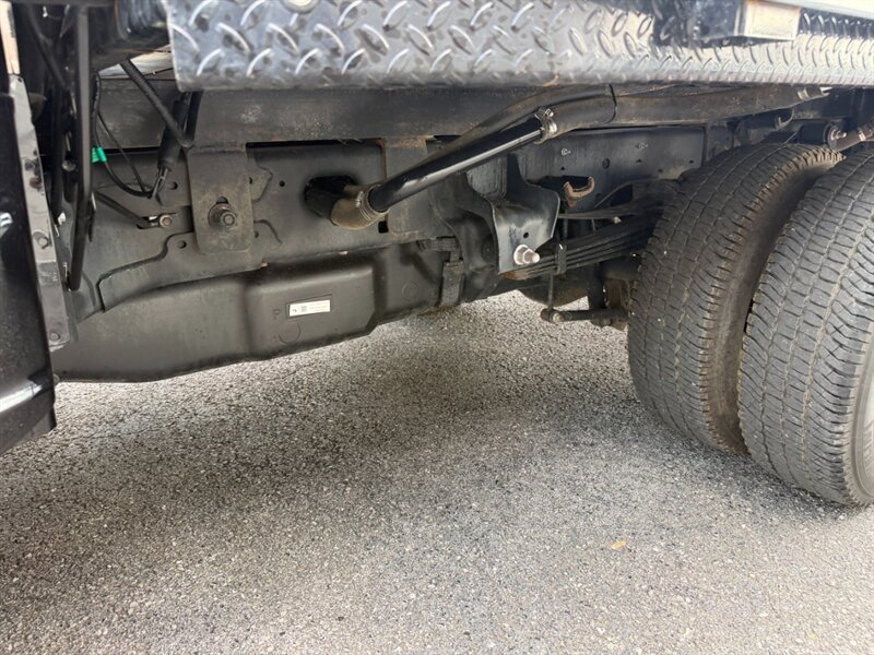 2025 Ford F-350 Super Duty Lariat Flat Bed - Photo 21 - Nashville, TN 37210