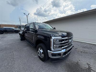 2025 Ford F-350 Super Duty Lariat Flat Bed - Photo 3 - Nashville, TN 37210