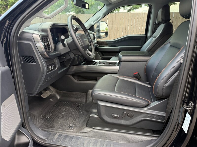 2025 Ford F-350 Super Duty Lariat Flat Bed - Photo 28 - Nashville, TN 37210