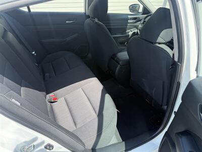 2022 Nissan Altima 2.5 S   - Photo 4 - Nashville, TN 37210