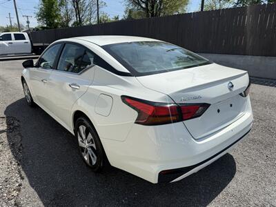 2022 Nissan Altima 2.5 S   - Photo 9 - Nashville, TN 37210