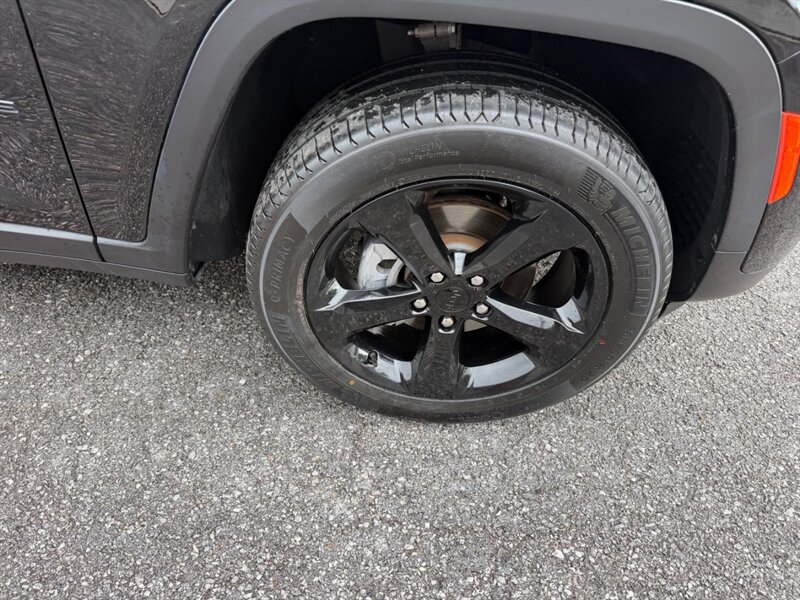 2023 Jeep Grand Cherokee Altitude - Photo 13 - Nashville, TN 37210
