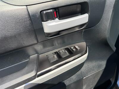 2016 Toyota Tundra SR5   - Photo 18 - Nashville, TN 37210