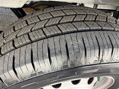 2021 Ford Transit 350 XL  12 PASSENGER ALL WHEEL DRIVE - Photo 5 - Nashville, TN 37210